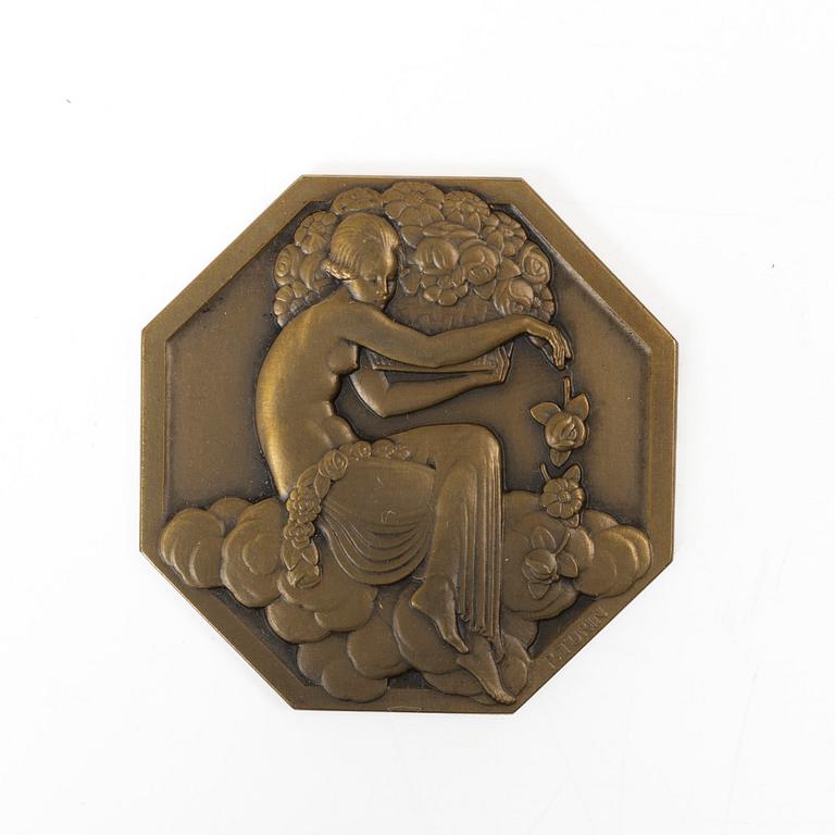 Art Déco, Pierre Turin, medal, bronze, France 1925. From the World Exhibition in Paris 1925.