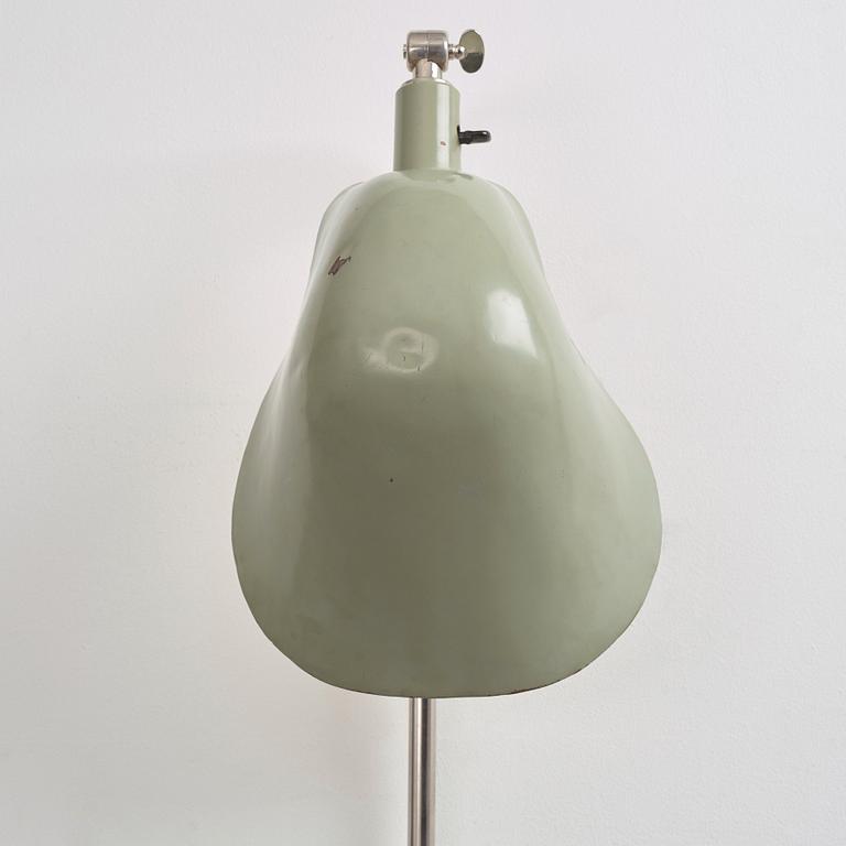 Gunnar Asplund, vägglampa, "Typ 16". Proveniens: Rådhuset i Göteborg 1936. Sannolikt utförd av Arvid Böhlmarks Lampfabrik.