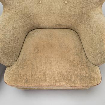 Ilmari Lappalainen, a pair of mid-20th-century 'Laila' armchairs for Asko, Finland.