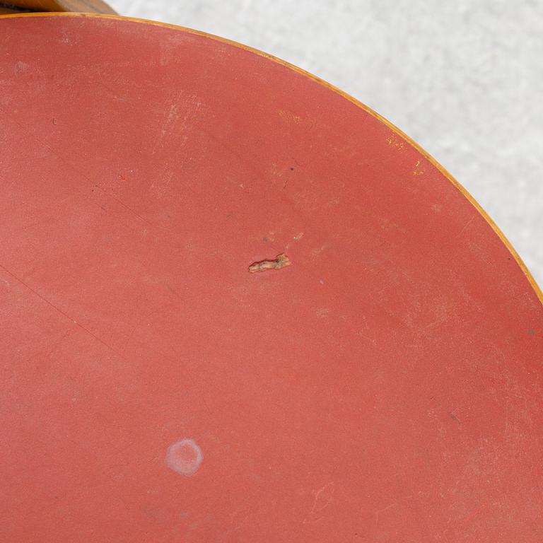 Alvar Aalto, a set of four model N65 children's chairs with table, Artek, Finland.