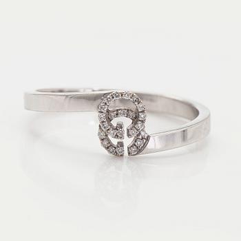 Gucci, ring, "GG Running" 18K vitguld och diamanter.
