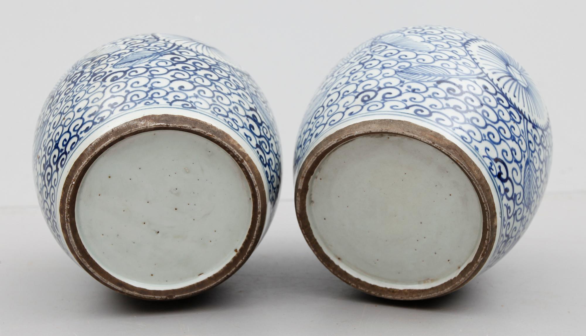 BOJANER, 1 par, porslin, Kina, sent 1900-tal.