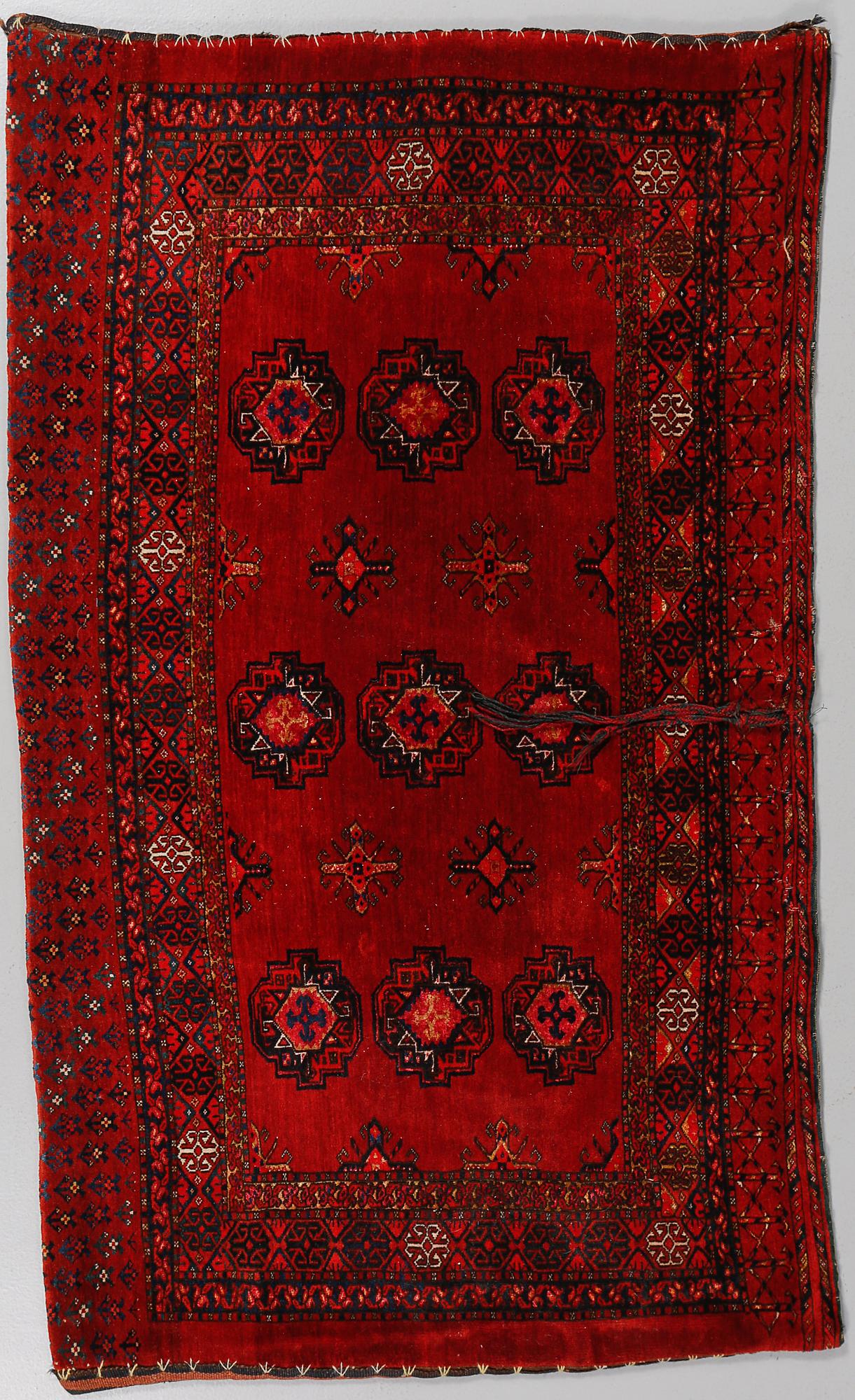 SÄCK, Tekke, Turkmenistan, troligen semiantik, ca 178 x 108 cm. Bag, Tekke, Tukrmenistan,  MORE THAN 50 YEARS OLD.