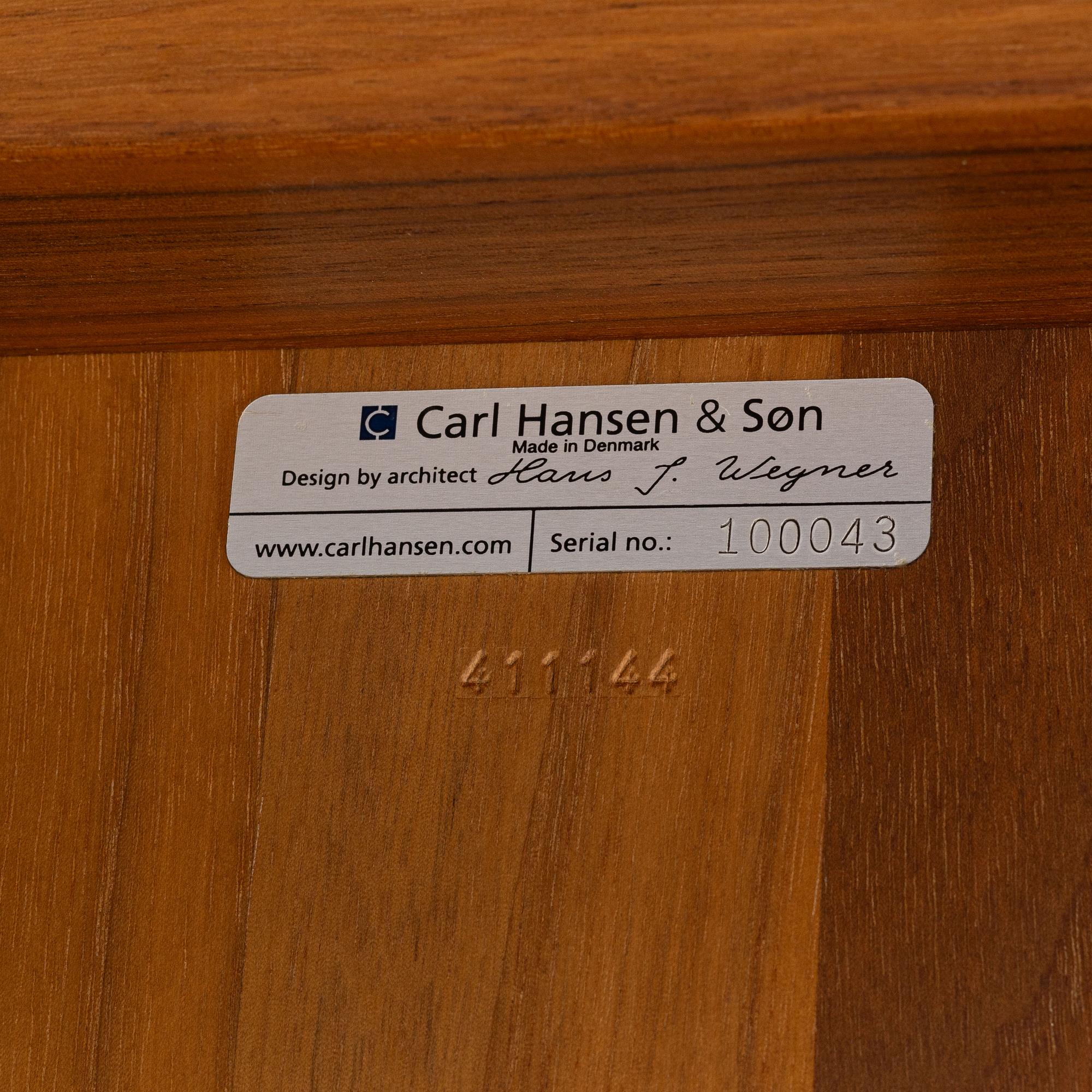 Hans J. Wegner, soffbord, CH008, Carl Hansen & Sön, Danmark.