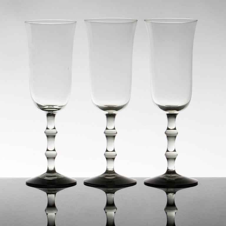 10 ORREFORS CHAMPAGNE GLASSES.