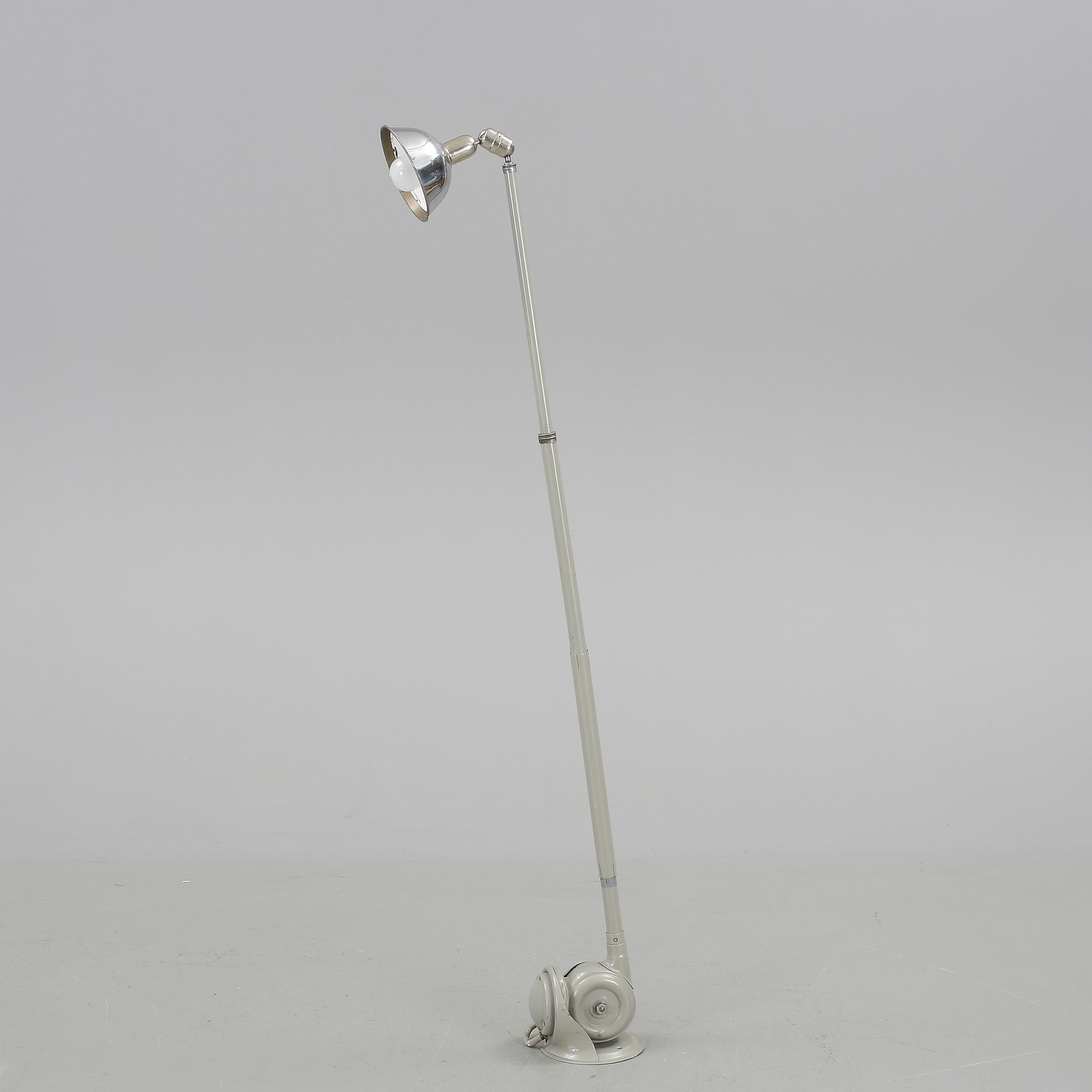 VÄGGLAMPA, "Triplex-pendel", Johan-Petter Johansson, Industri, 1900-talets mitt.