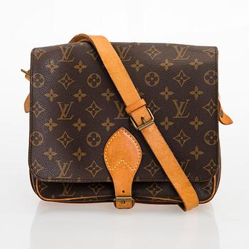 Sold at Auction: AUTHENTIC LOUIS VUITTON CARTOUCHIERE GM MONOGRAM CANVAS  SHOULDER BAG