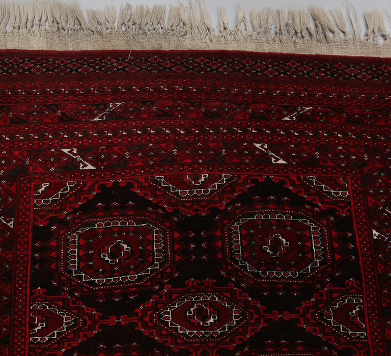 MATTA, old, orientalisk, 182 x 140 cm.