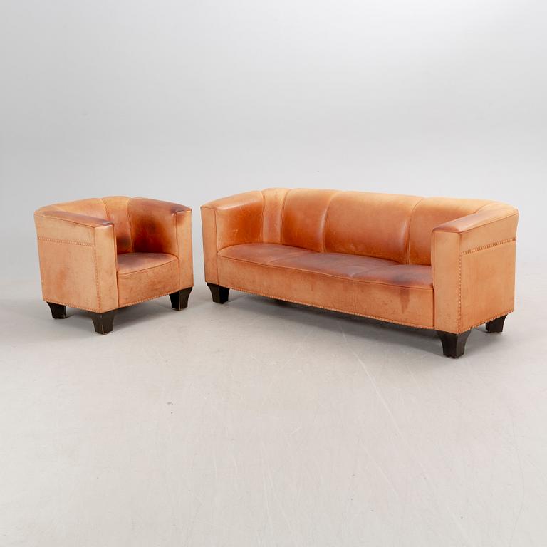 Josef Hoffmann, soffa och fåtölj  "Palais Stoclet" för Wittmann Österrike sent 1900-tal.