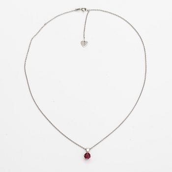 A platinum necklace with a red spinel. Papaja, Helsinki.