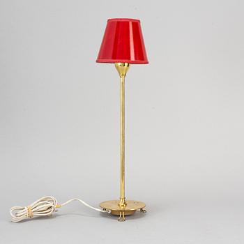 JOSEF FRANK, bordslampa, modell 2552. Firma Svenskt Tenn, modellen formgiven 1938.