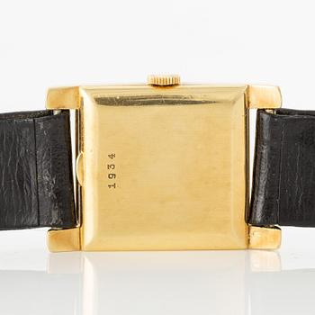 Audemars Piguet, "Tank", wristwatch, 26 x 27 (36) mm.