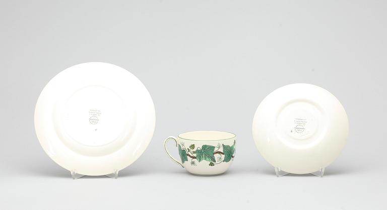 TESERVIS, 12 delar, keramik, "Napoleon Ivy" Wedgwood.