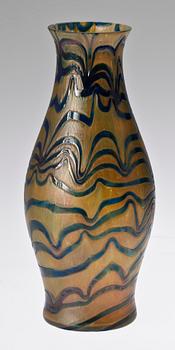 VAS, glas, troligen de Kralik, tidigt 1900-tal.