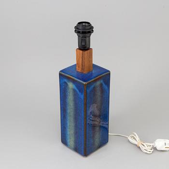 SÖHOLM STENTÖJ, bordslampa av stengods, Bornholm, Danmark 1970-tal.