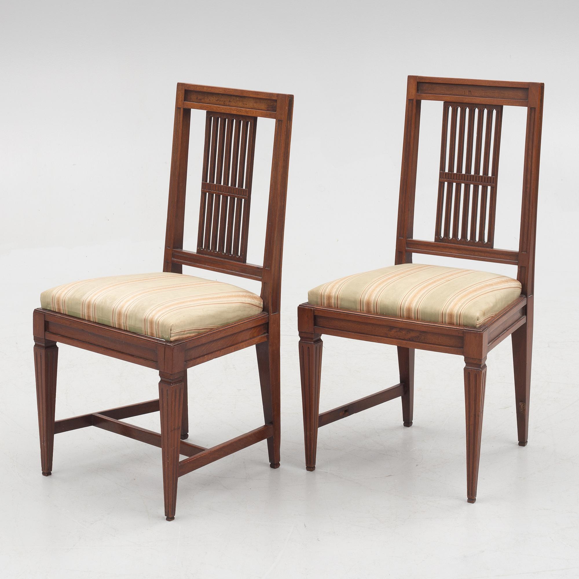 Six lat Gustavian chairs by Carl Johan Wadström, Stockholm (1758-1816, mästare 1788).