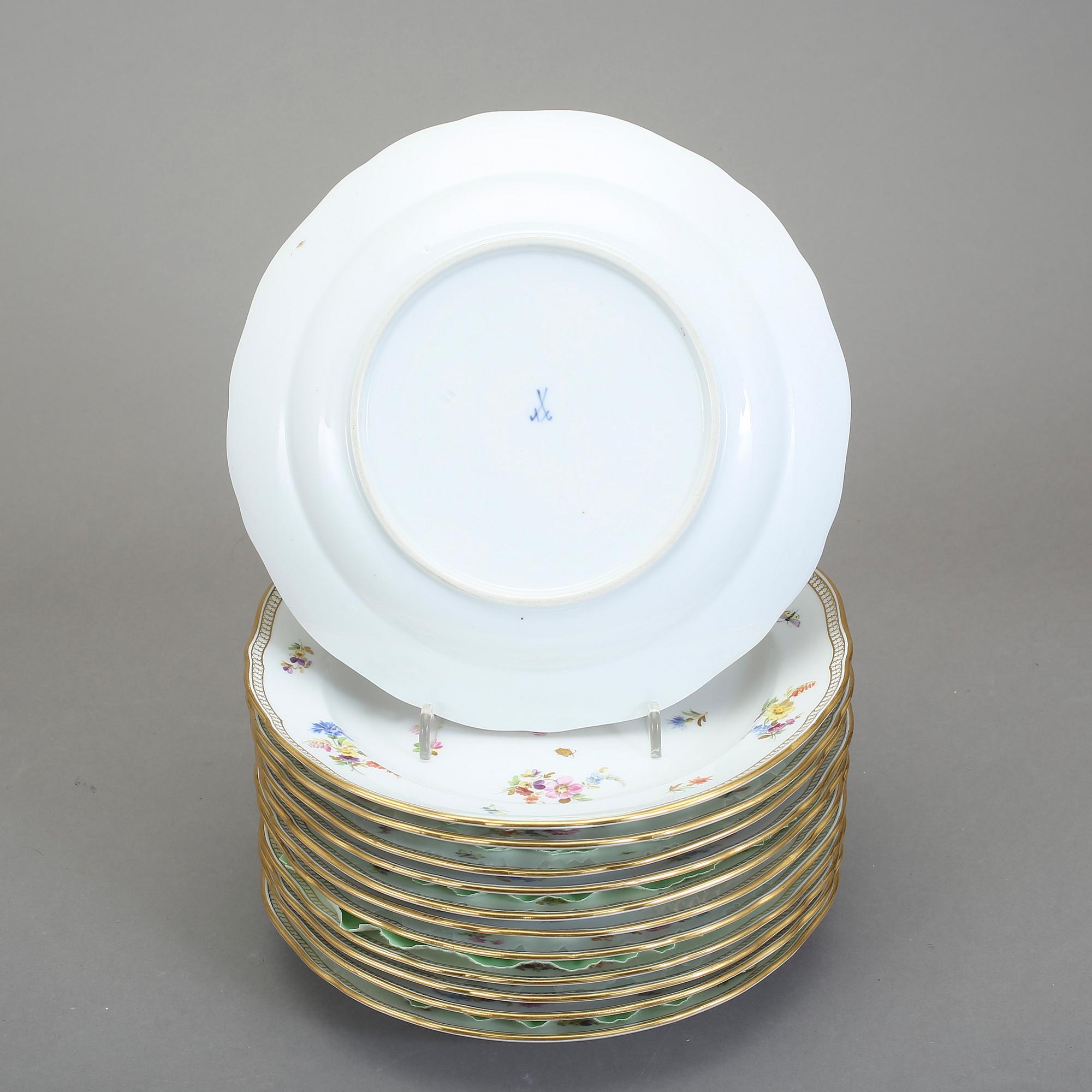 ASSIETTER, 12 st, porslin, Meissen, 1800/1900-tal.