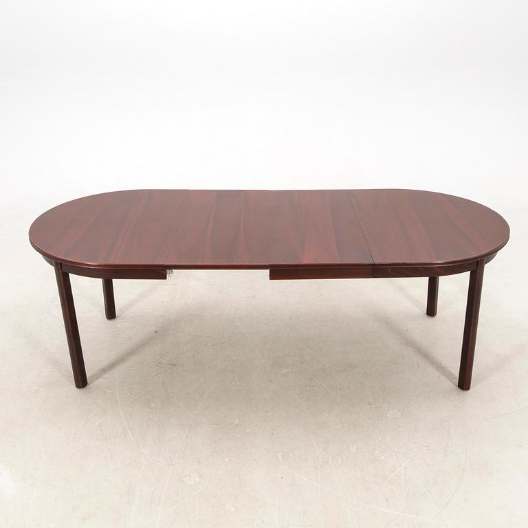 Dining table, late 20th century.