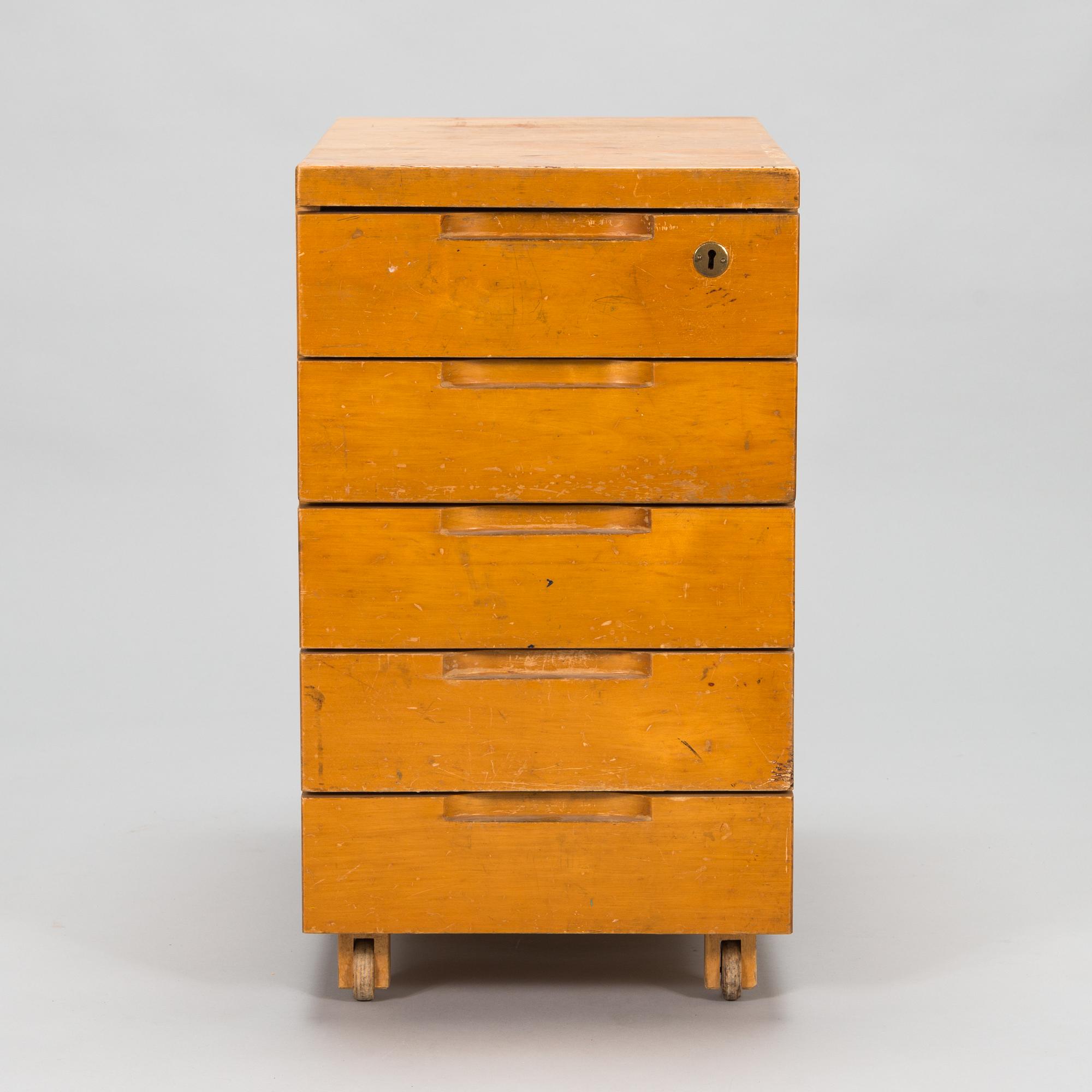 Aino Aalto, A mid-20th-century 'B96' drawer unit for O.Y. Huonekalu- ja Rakennustyötehdas A.B. Finland.