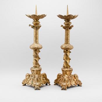 ALTARLJUSSTAKAR, 1 par, mässing, sydeuropa, 1800-tal.
