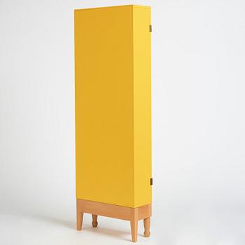 Mats Theselius, a "National Geographic" cabinet, Källemo, Värnamo post 1990.