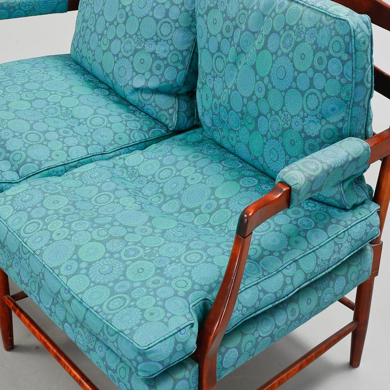 SOFFA OCH 2 FÅTÖLJER, Gripsholmsmodell, 1960-tal.