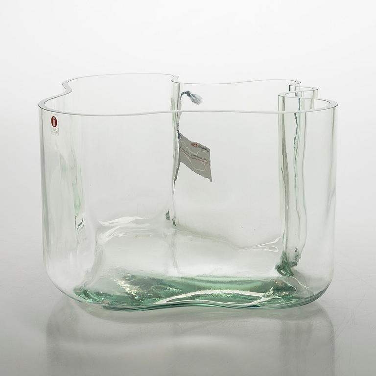 Alvar Aalto, a glass vase model 3031, signed Alvar Aalto Iittala 2002 and numbered 187/2000.