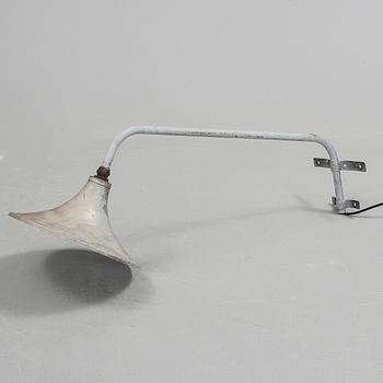 INDUSTRILAMPA, metall, 1900-tal.