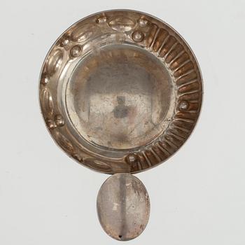 TASTEVIN, silver, Frankrike, 1900-talets början.