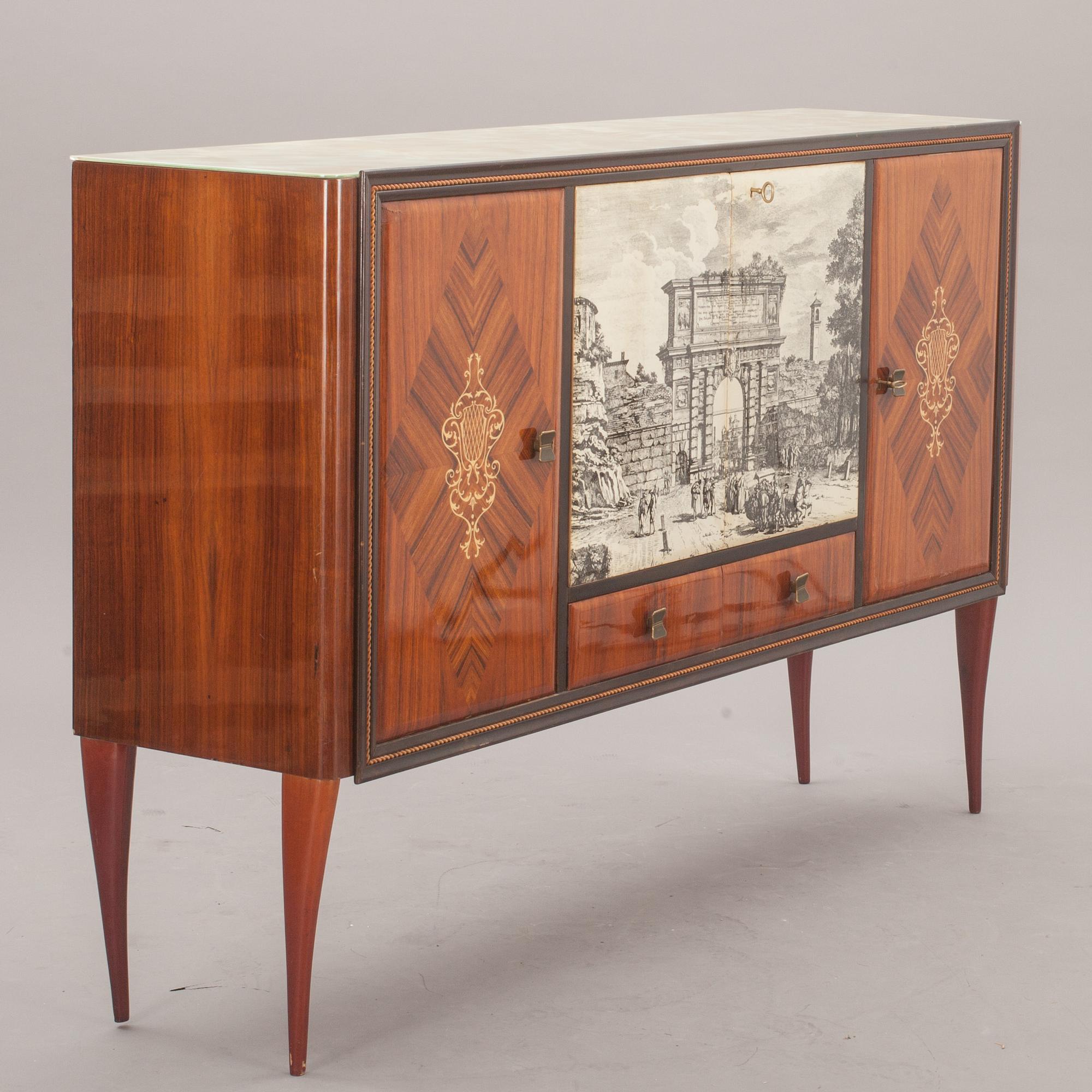 SIDEBOARD/BARSKÅP, Italien 1950-tal.