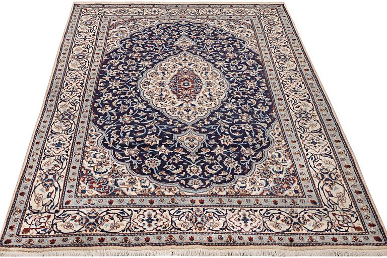 A carpet, Nain, part silk, 9 laa, ca 285 x 200 cm.