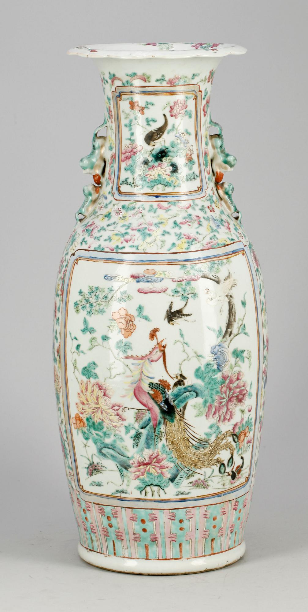 GOLVURNA, porslin, Kina, Kanton, 1800-tal.