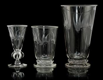 GLASSERVISDELAR, 95 st, 1900-talets första hälft.