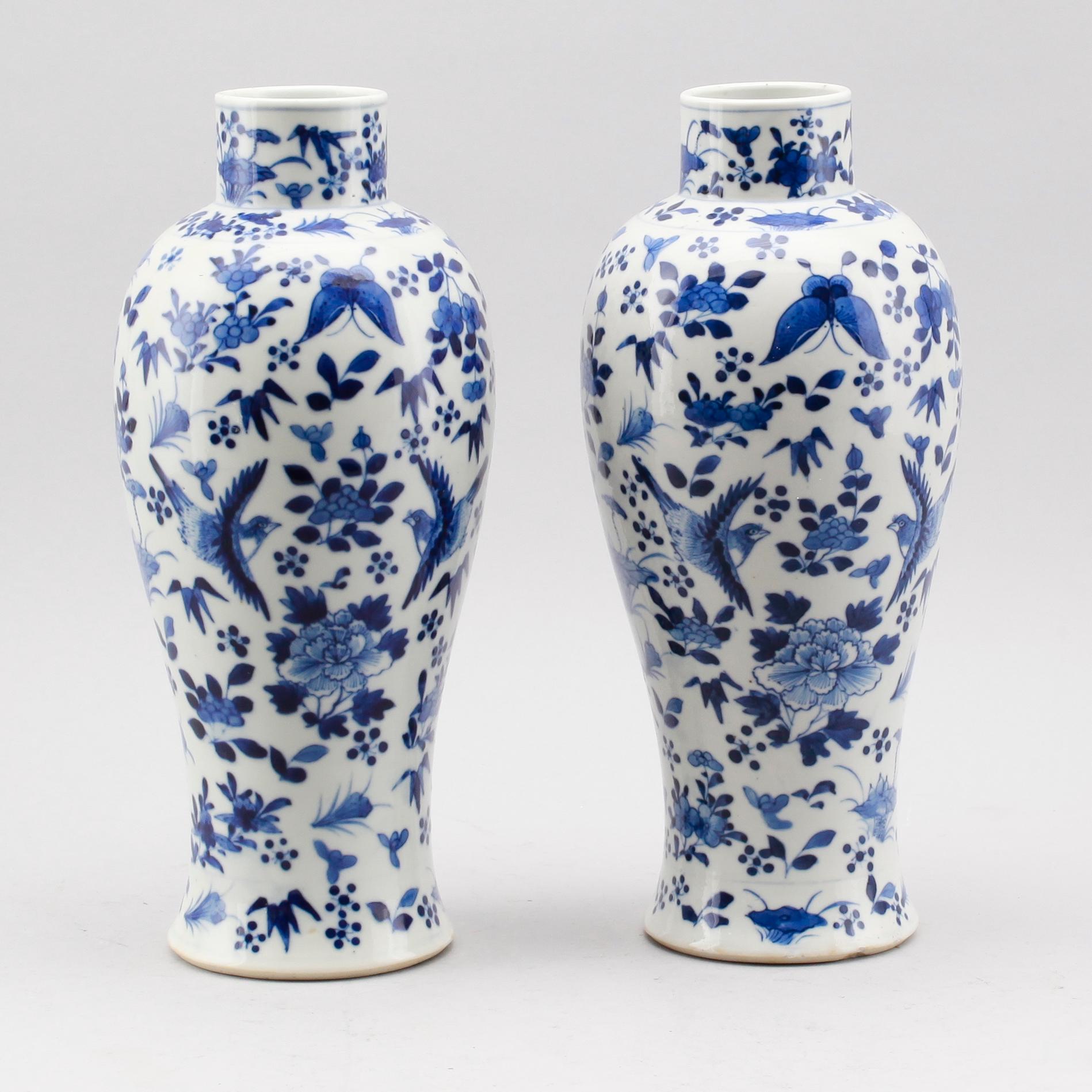 VASER, 1 par, porslin, Kina, 1800-tal.