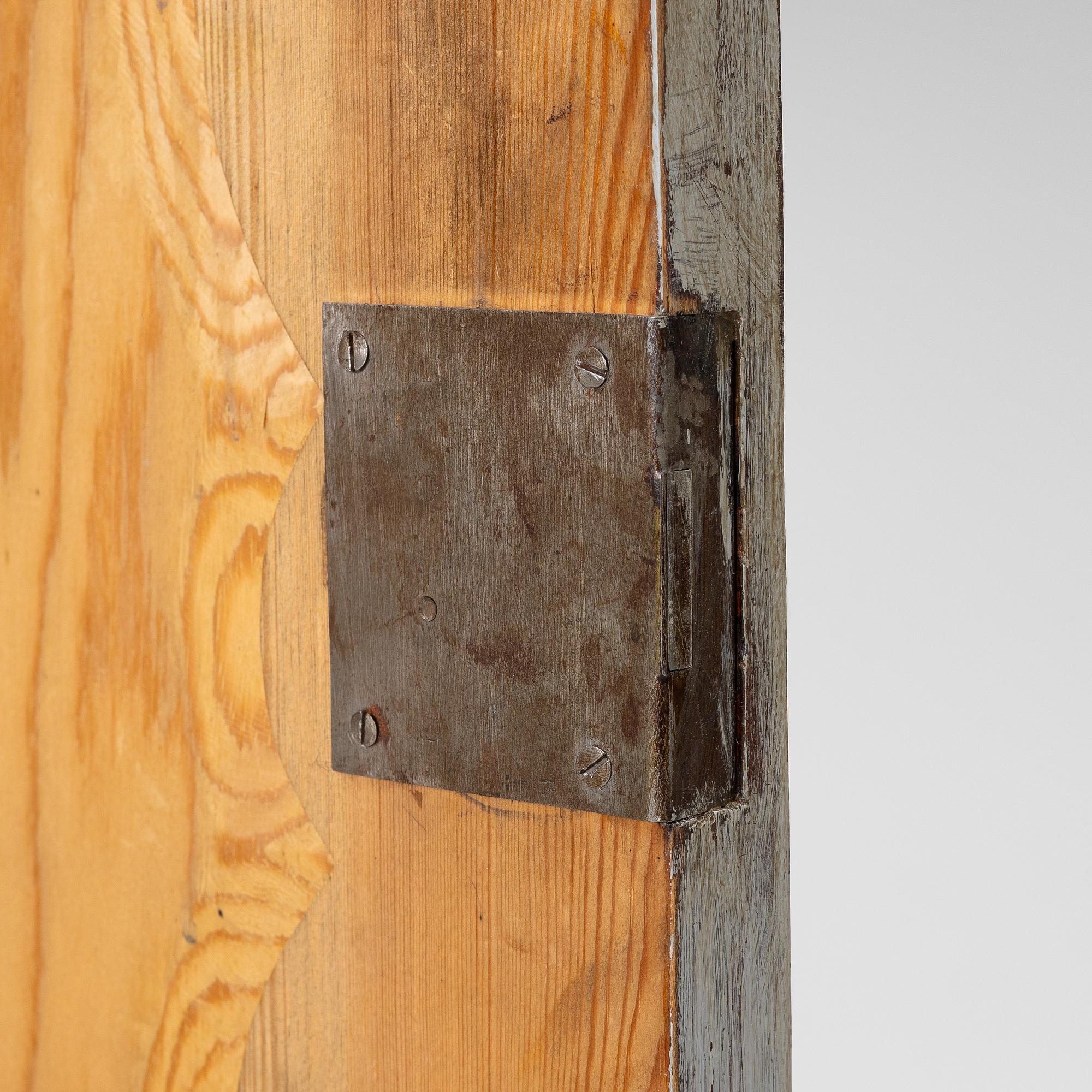 Vitrinskåp, 1800-talets slut.