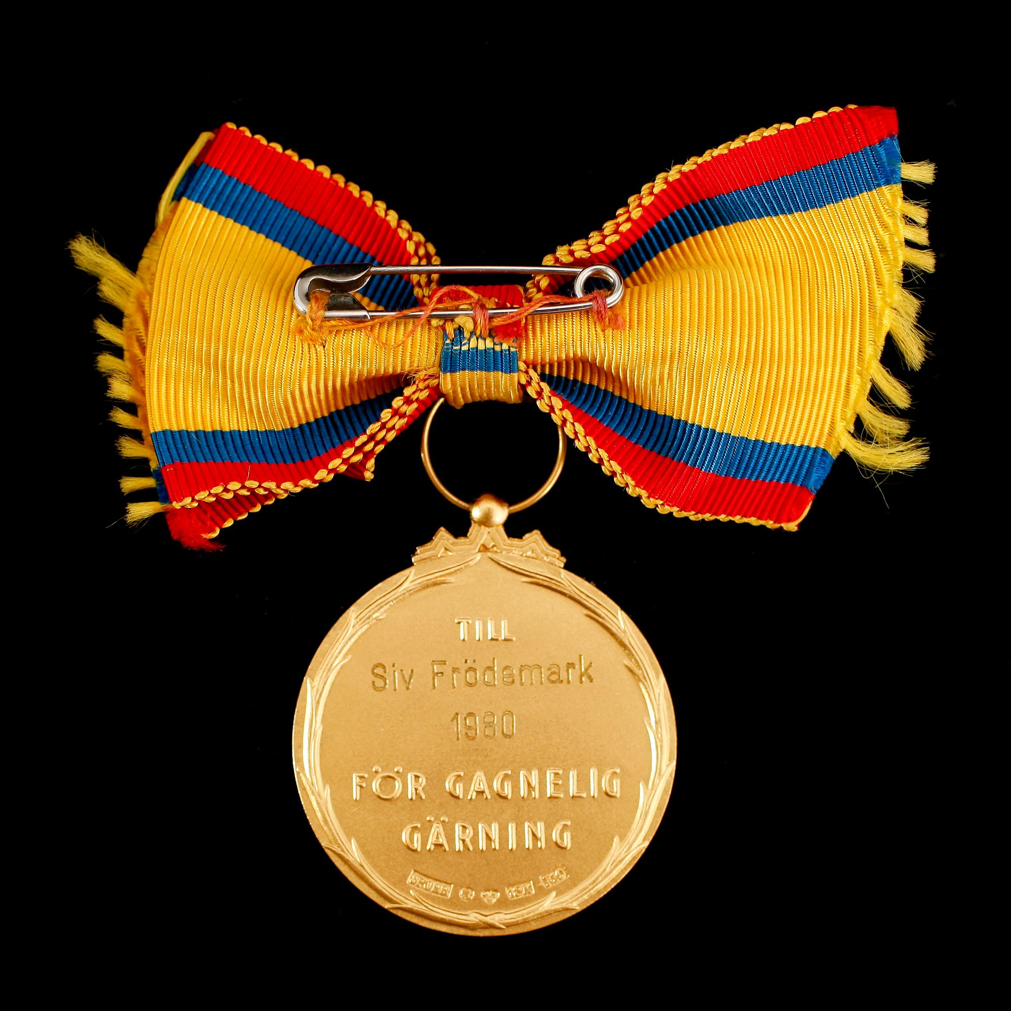 MEDALJ, 18 k guld, Sporrong, 1980. Vikt ca 27 gram.