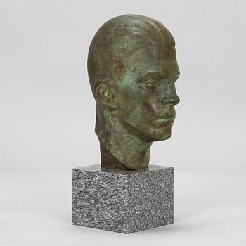 Emil Cedercreutz, Gunnar Höckertin rintakuva.