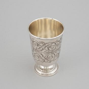 An Austrian late 19th century / early 20th century silver beaker, marked JC Klinkosch (Vienna).