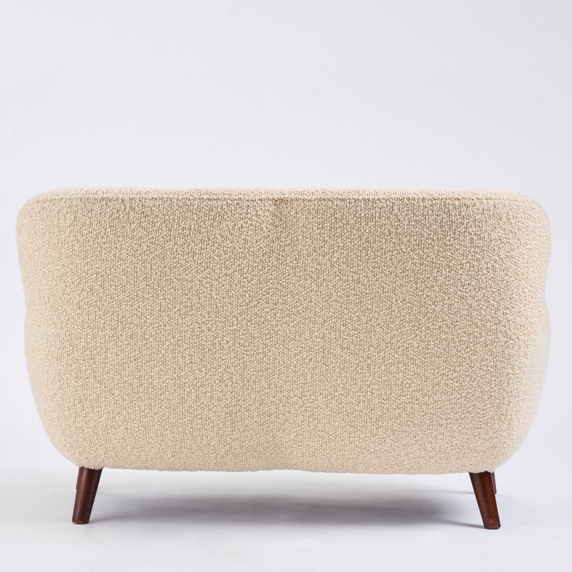 Frits Schlegel, "Love seat" soffa, Fritz Hansen, Danmark 1940-50-tal.