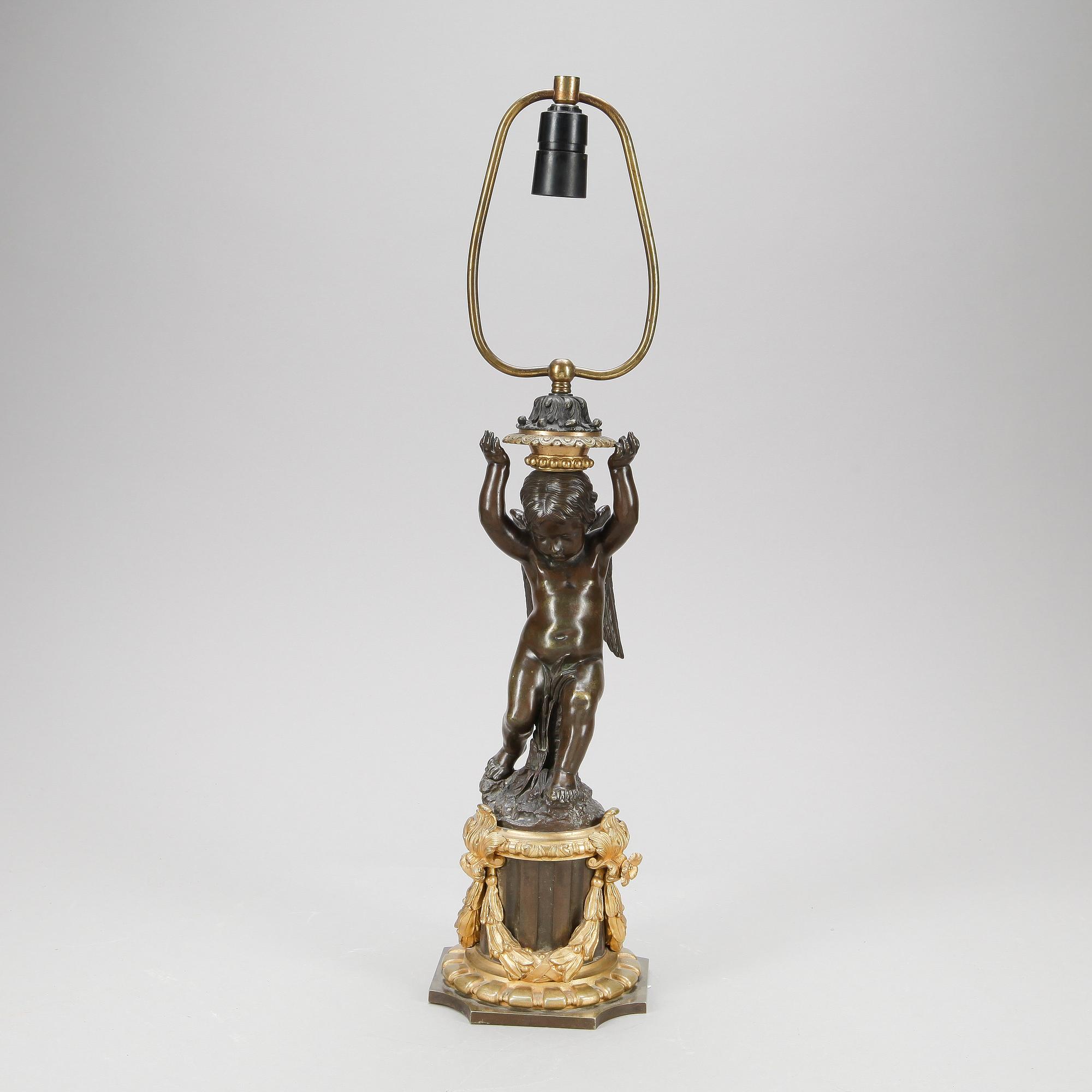 BORDSLAMPA. Brons, Frankrike 1800-tal.