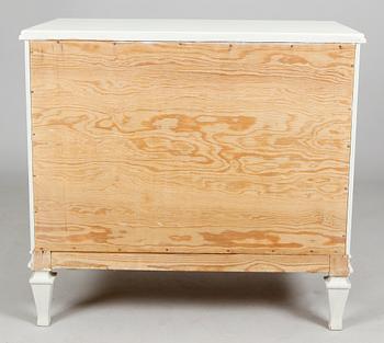 BYRÅ, gustaviansk stil, 1900-talets första hälft.