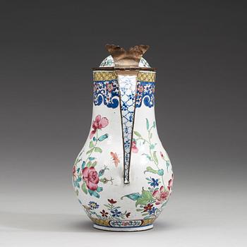 An export enamel on copper coffee pot with cover, Qing dynasty, Qianlong (1736-1795).