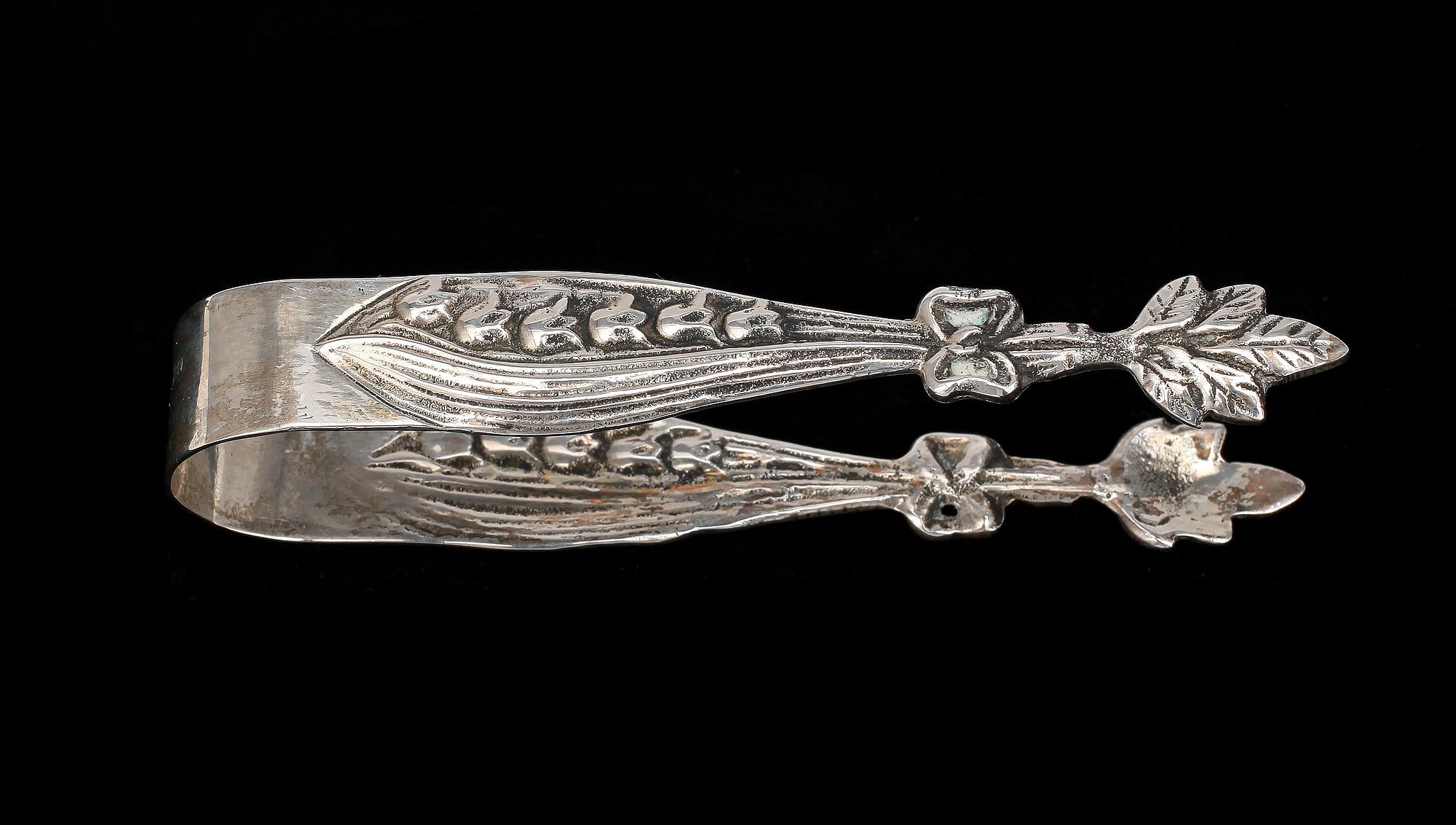 KAFFESKEDAR samt SOCKERTÅNG, 13 delar, silver, GEWE Silvervarufabriken AB, Malmö 1967-68. Tot VIKT ca 159 g.