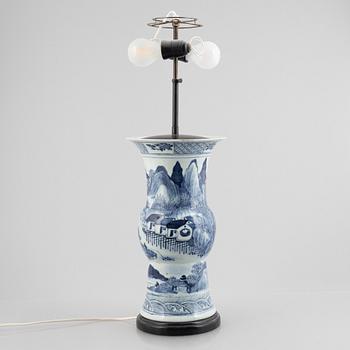 A large blue and white vase/table lamp, late Qing dynasty.