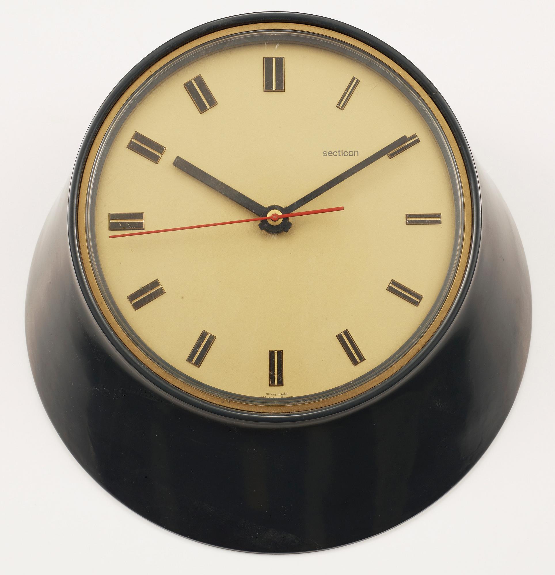 VÄGGUR, "Section" Angelo Mangiarotti, The Universal Escapement Ltd. Schweiz, 1957.