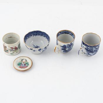 Seven pieces of porcelain, China, Qing dynasty, 178th-19th century.