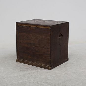 SKÅP, trä. Japan, Meiji (1868-1912).