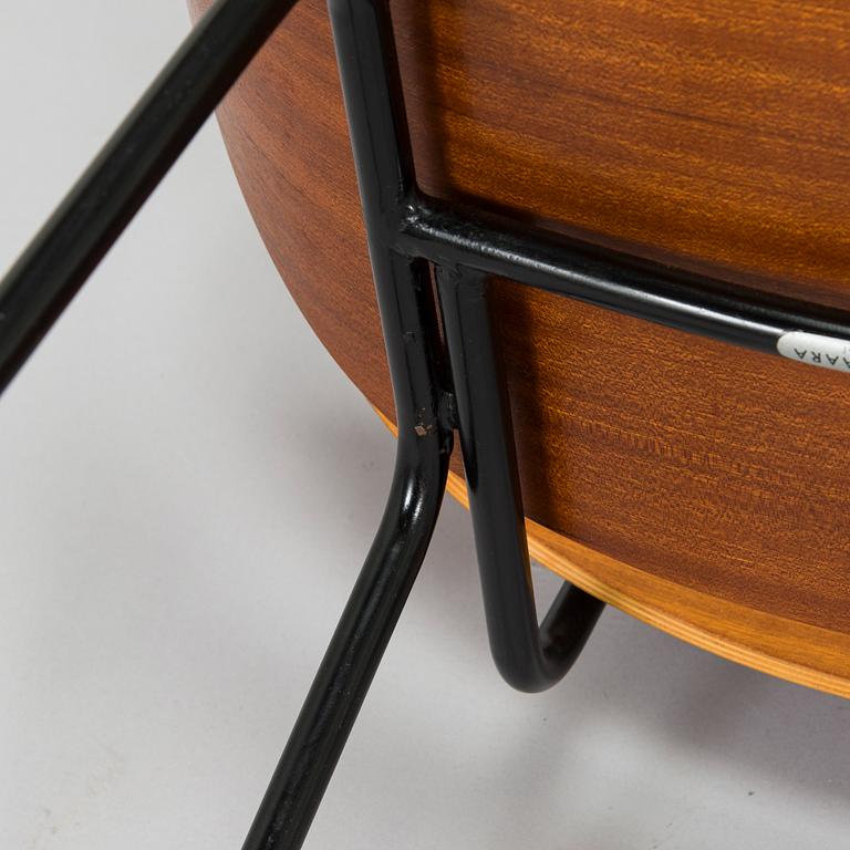 Olof Kettunen, a pair of mid-20th century 'Ulla' chairs for Merivaara.