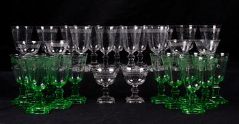 GLASSERVISDELAR, 31 delar, empirestil, 1900-talets första hälft.