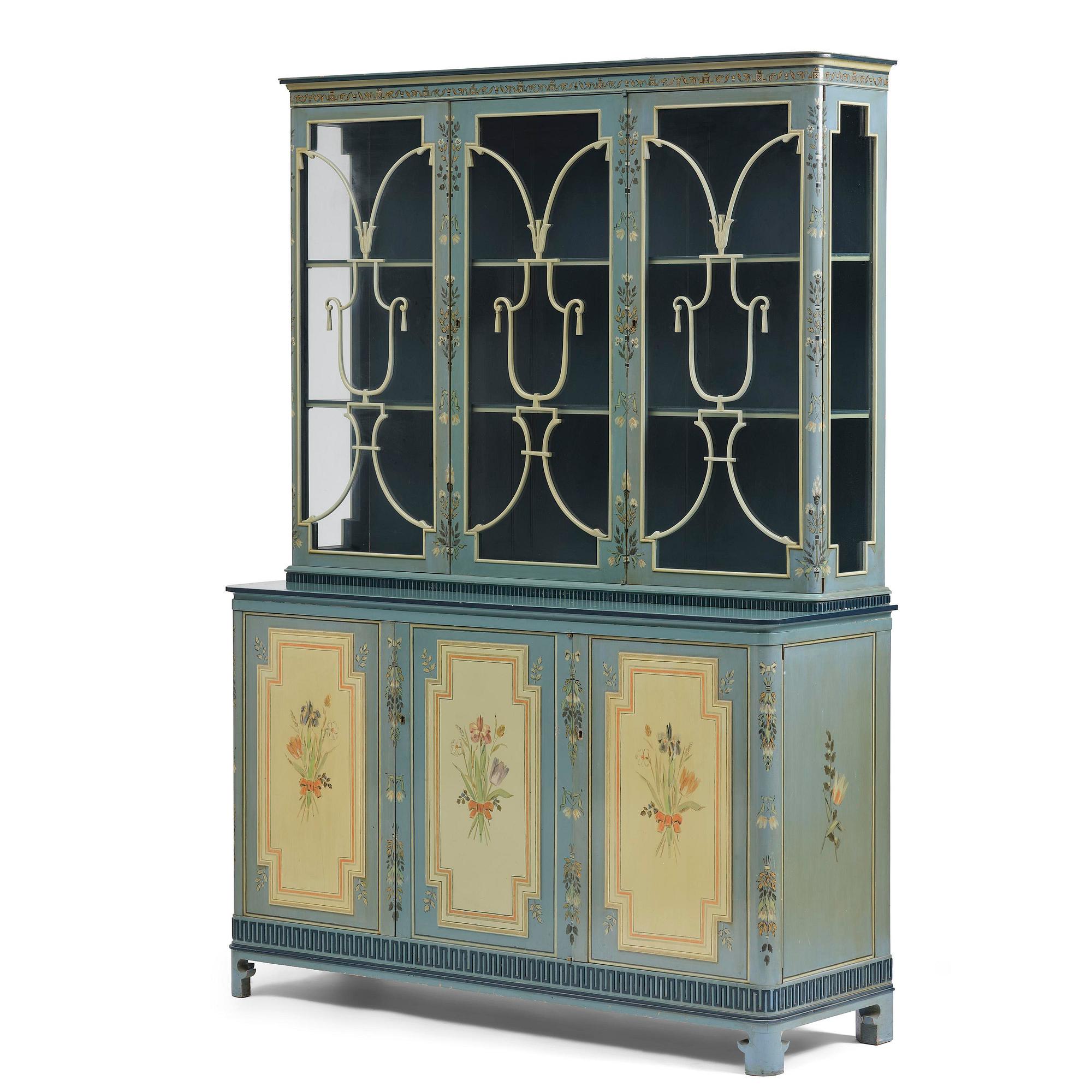 Carl Malmsten, a Swedish Grace showcase cabinet, cabinetmaker Albin Johansson, Stockholm, for Villa Kvikkjokk, 1927.